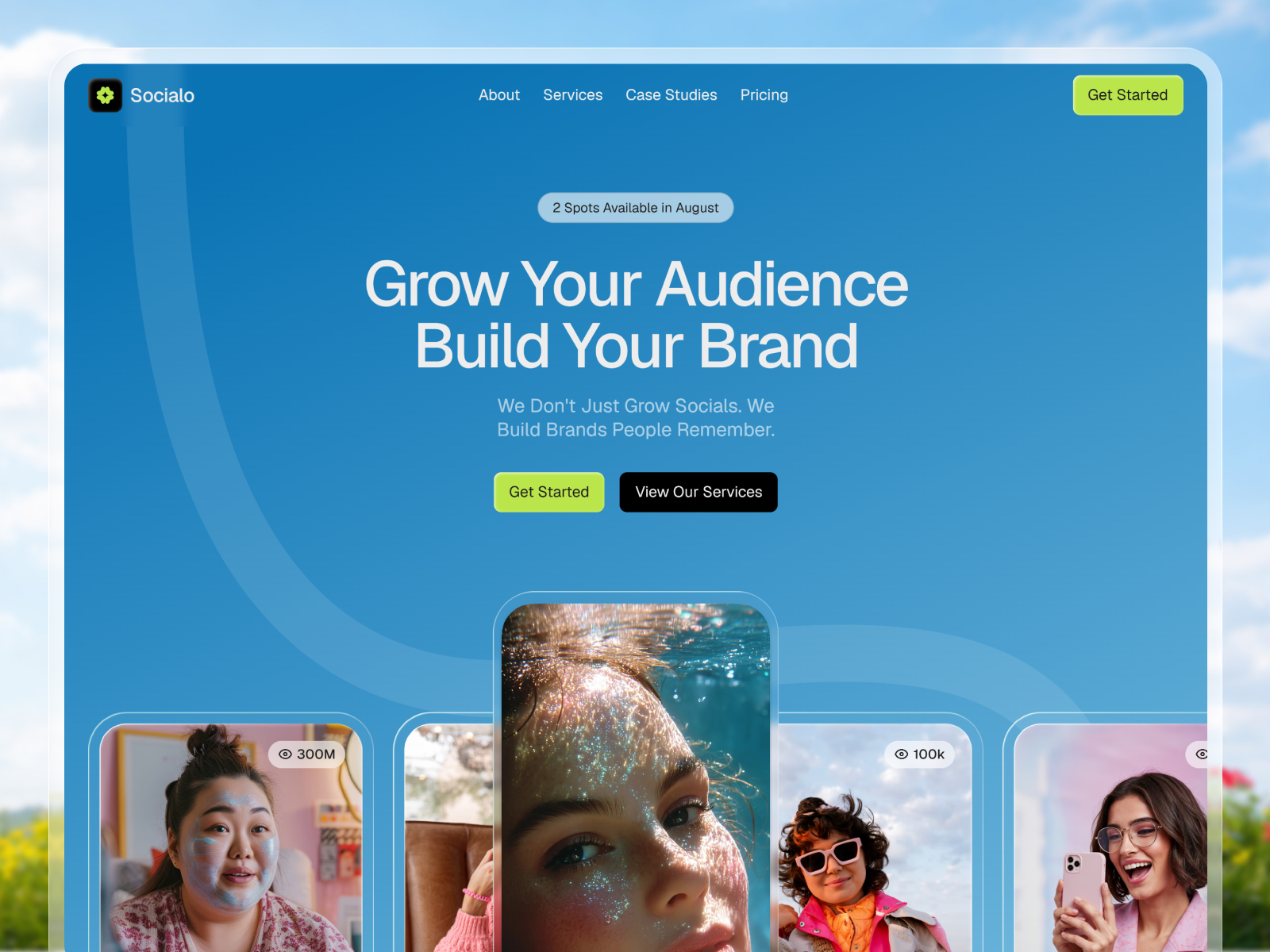 Socialo design