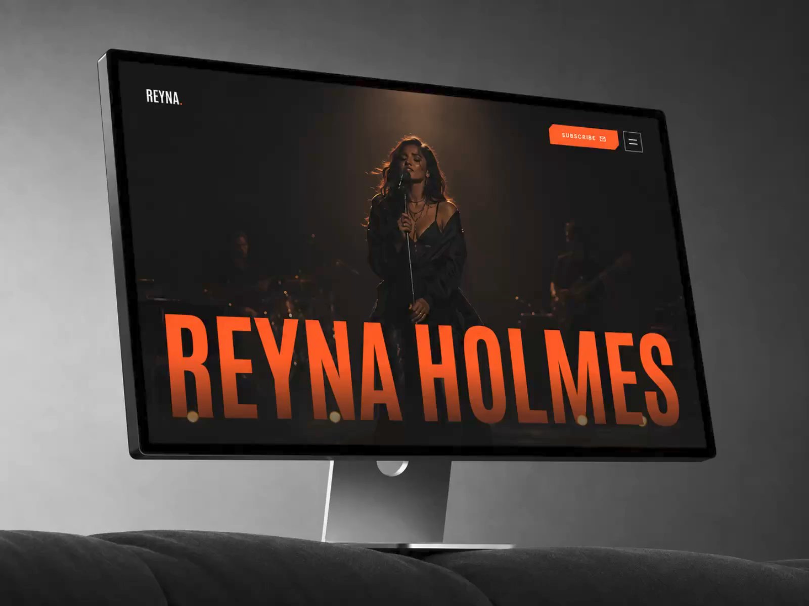 REYNA: Responsive Portfolio Website Template by Olyria