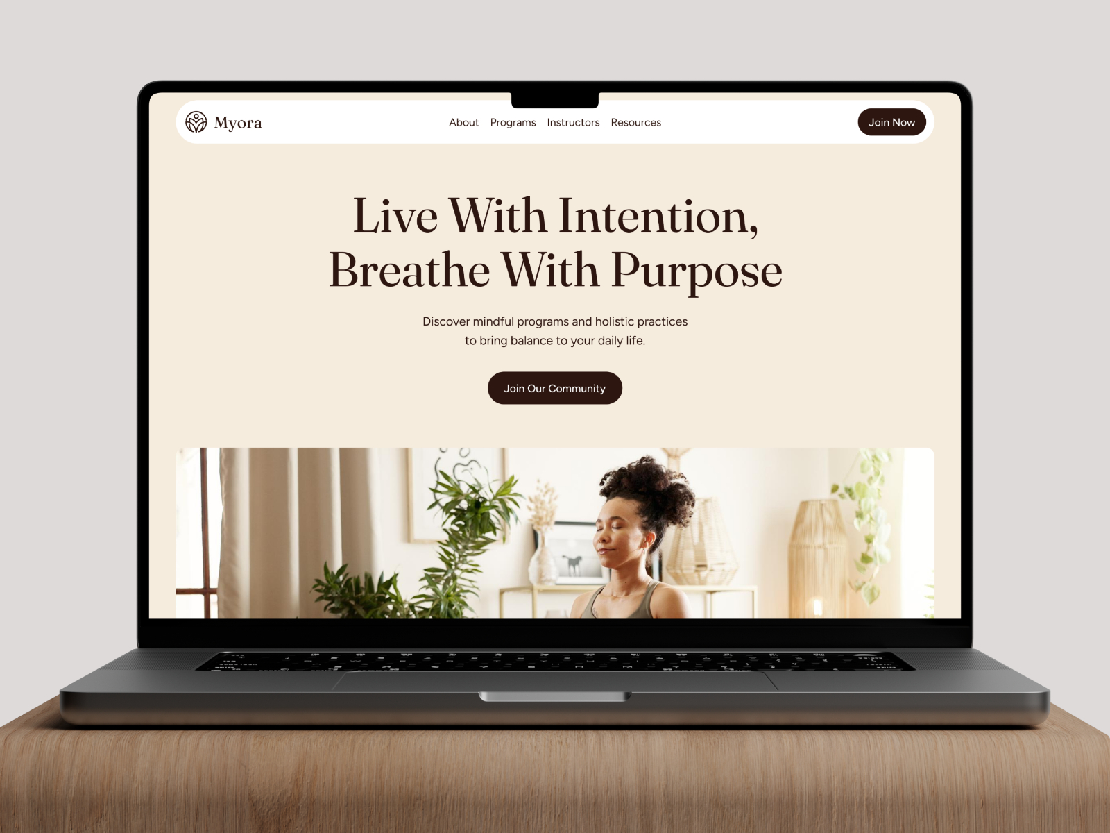 Myora: Responsive Health Website Template by DiverseKit